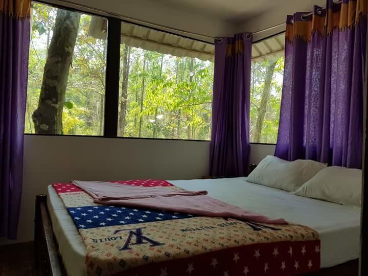 Ponmudi Valley Resorts Luaran gambar